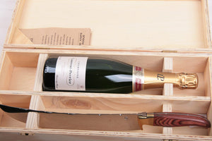Champagnesabel Laguiole in luxe kist met fles Champagne Laurent-Perrier - Champagnesabres.eu